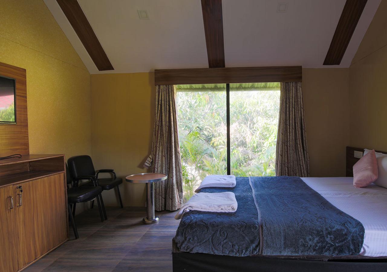 Nature Resort Сасан Гир Екстериор снимка